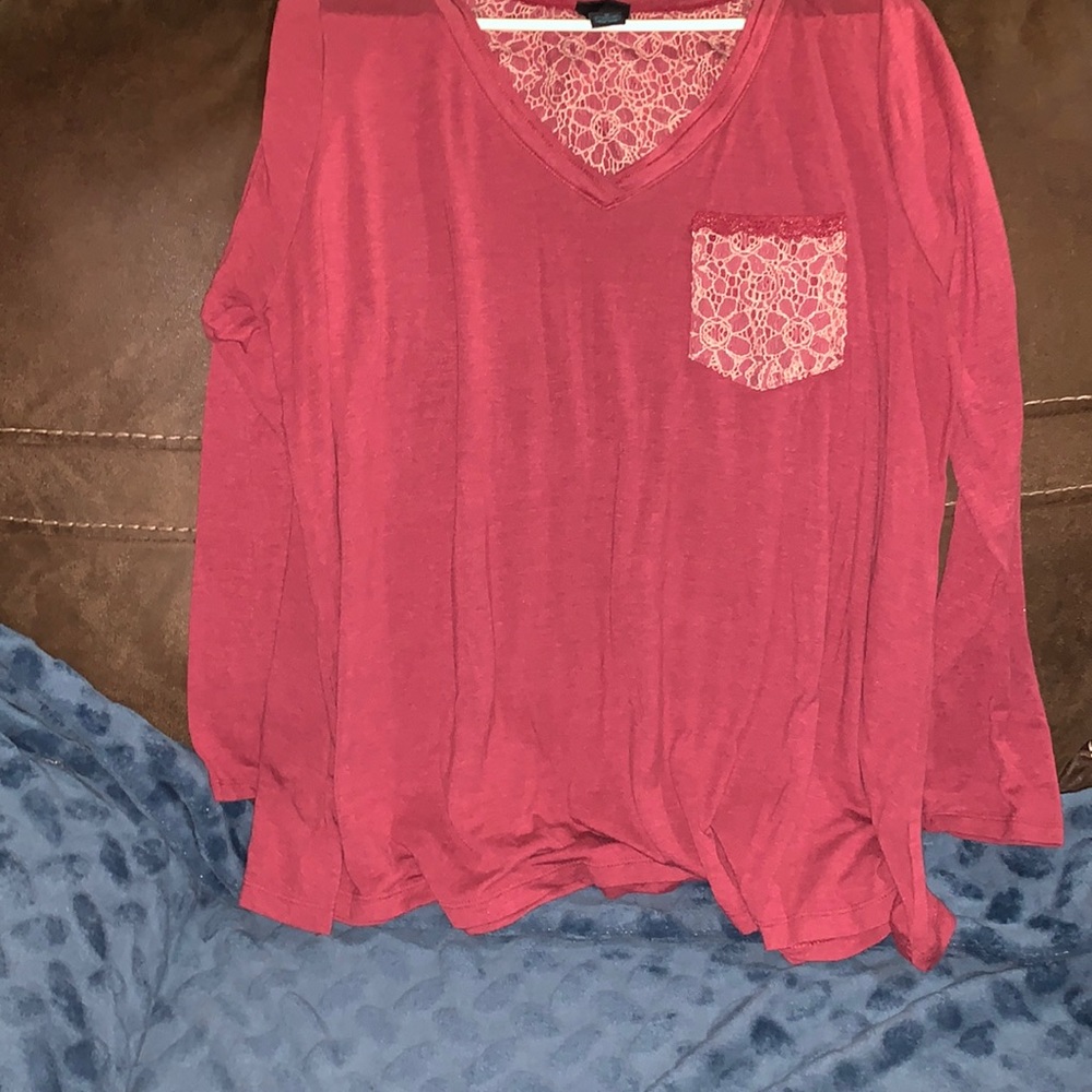 Pink long sleeve shirt. Size 1X.
